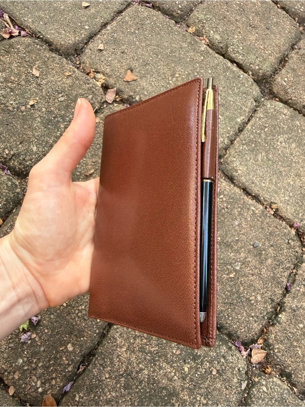 Vintage Genuine Calfskin Leather Checkbook Wallet Cover Brown w/ Pen